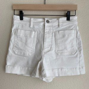 Everlane The Patch Pocket Short in Bone